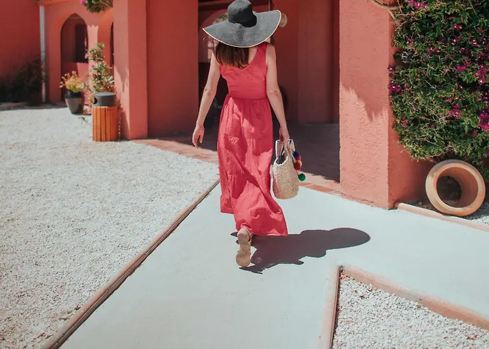 宜必思萨拉萨海耶若斯海滨酒店 耶尔