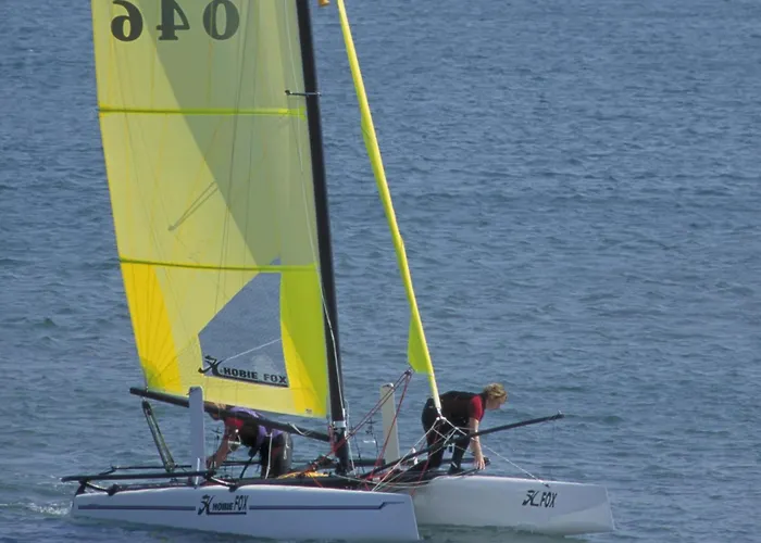 酒店 宜必思萨拉萨海耶若斯海滨酒店