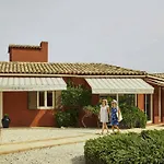 Отель Ibis Thalassa Hyeres Plage