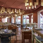 Ibis Thalassa Hyeres Plage Отель