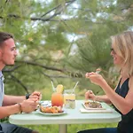 Ibis Thalassa Szálloda 3*