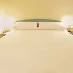 Ibis Thalassa Hyeres Plage