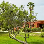 Ibis Thalassa Hyeres Plage 3* Йер