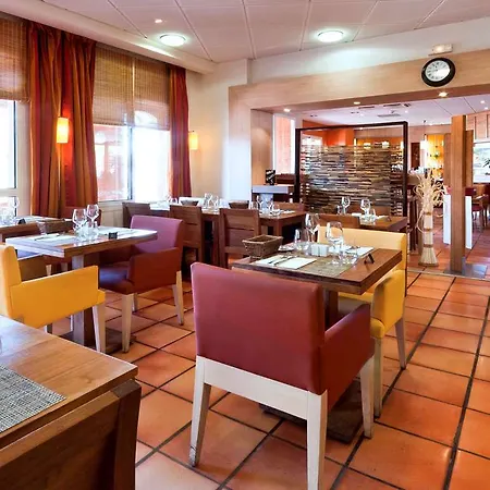 Ibis Thalassa Otel Hyères