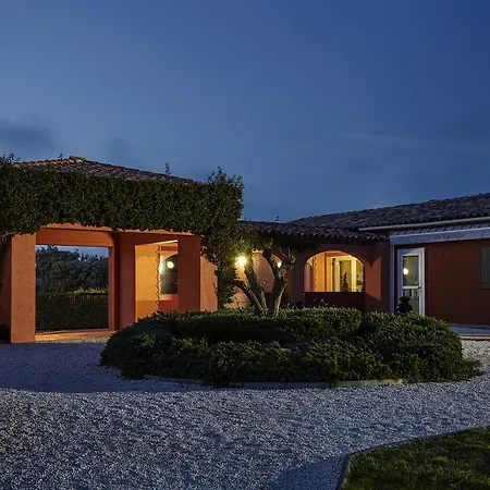 Ibis Thalassa Hyeres Plage 3*