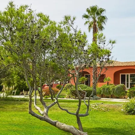 Ibis Thalassa Hyeres Plage 3* Hyères