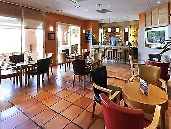 Отель Ibis Thalassa Hyeres Plage Йер