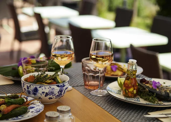 Ibis Thalassa Hyeres Plage 3*