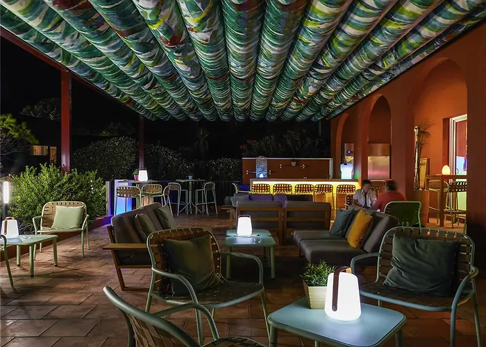 Ibis Thalassa Ξενοδοχείο 3*