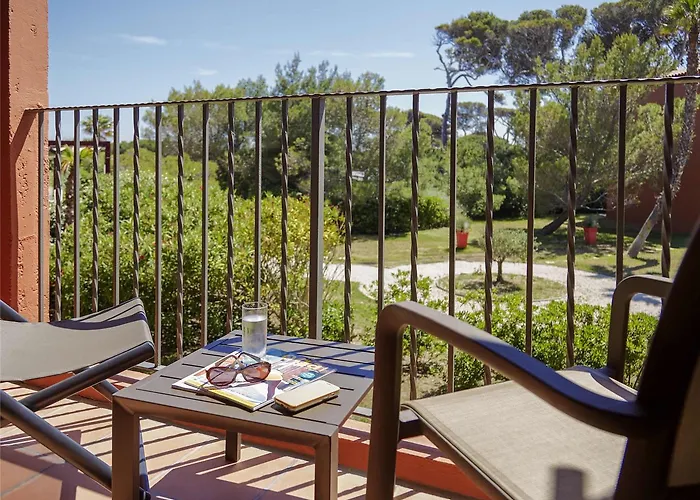 Ibis Thalassa Ξενοδοχείο 3*