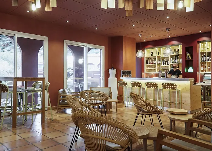 Ibis Thalassa Ξενοδοχείο 3*