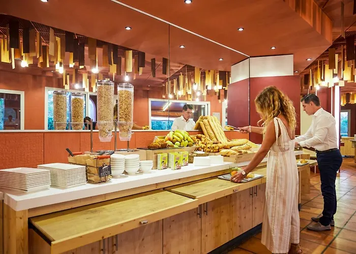 Ibis Thalassa Ξενοδοχείο 3*